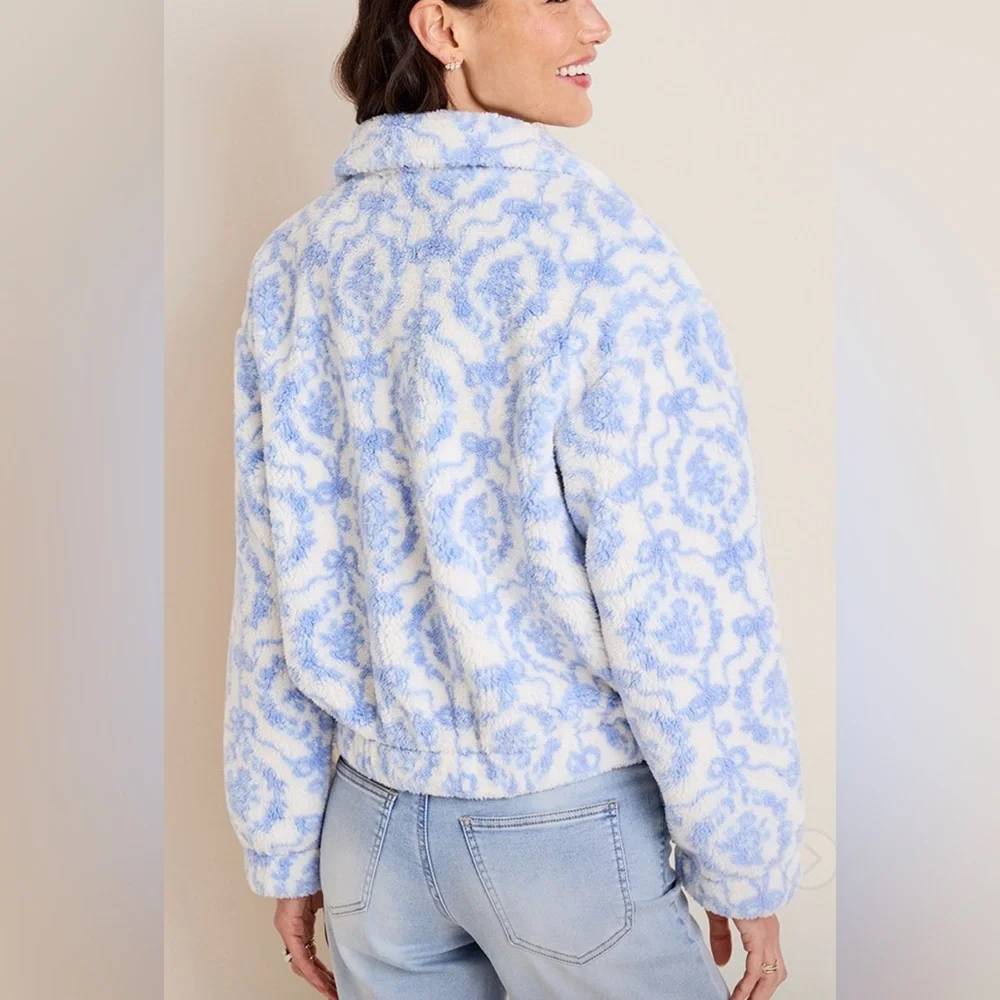 Abby Sherpa Quarter Zip Pullover - Picture 3 of 5